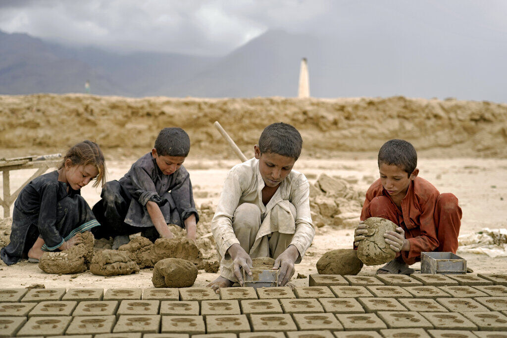 Afghanistan Child Labor Photo Gallery